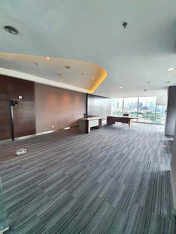 dijual ruko gudang kantor scbd sudirman jakarta selatan