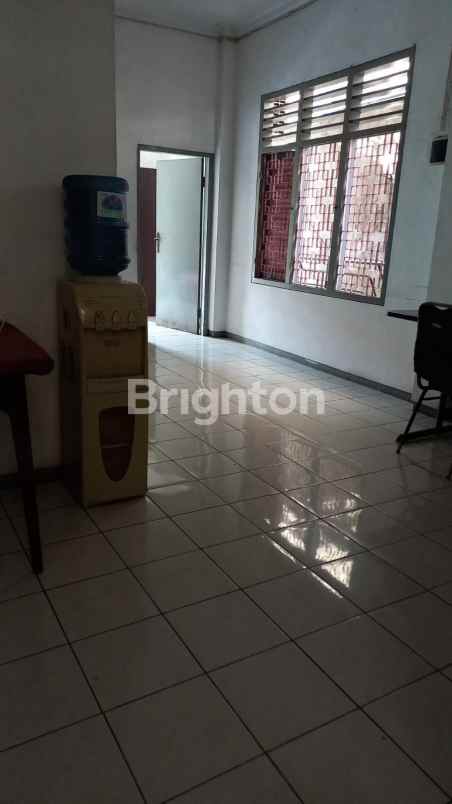 dijual ruko gudang kantor tembaan