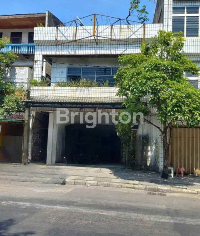 dijual ruko gudang kantor tembaan