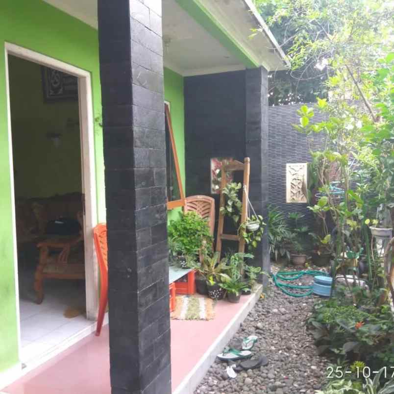 dijual rumah 100 meter ke ringroad