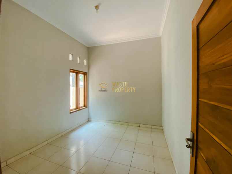 dijual rumah 7 menit ke pasar kalasan di tamanmartani