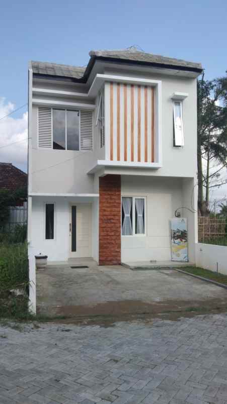 dijual rumah ampeldento kasin