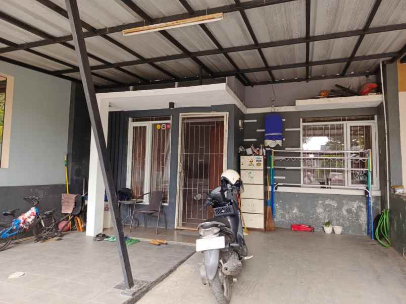 dijual rumah arcamanik