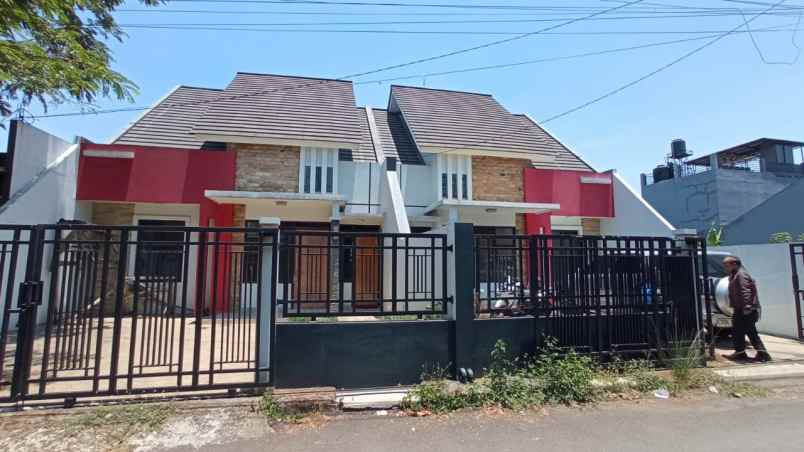 dijual rumah arcamanik endah bandung