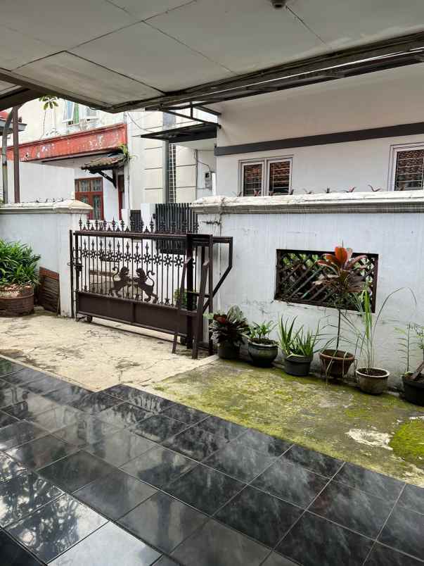 dijual rumah asia afrika harga nego