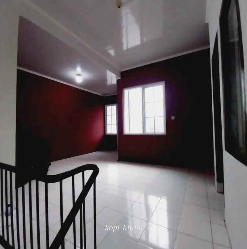 dijual rumah bagus di bukit nusa indah ciputat