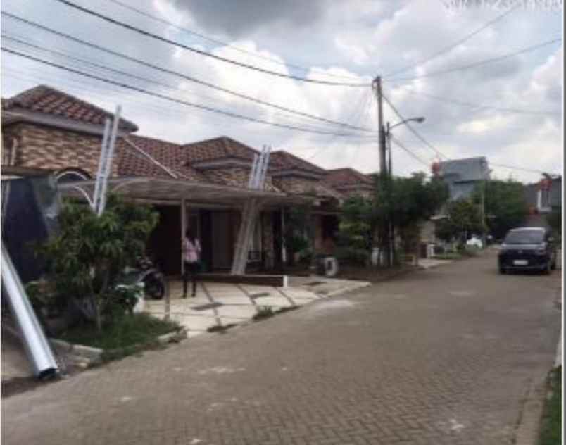 dijual rumah bagus nyaman dan strategis via lelang