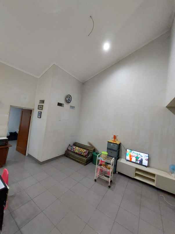 dijual rumah bagus terawat selangkah ke tol andara