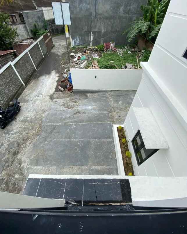dijual rumah bangunjiwo