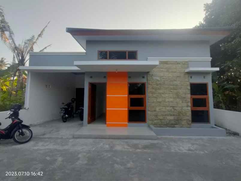 dijual rumah bantul