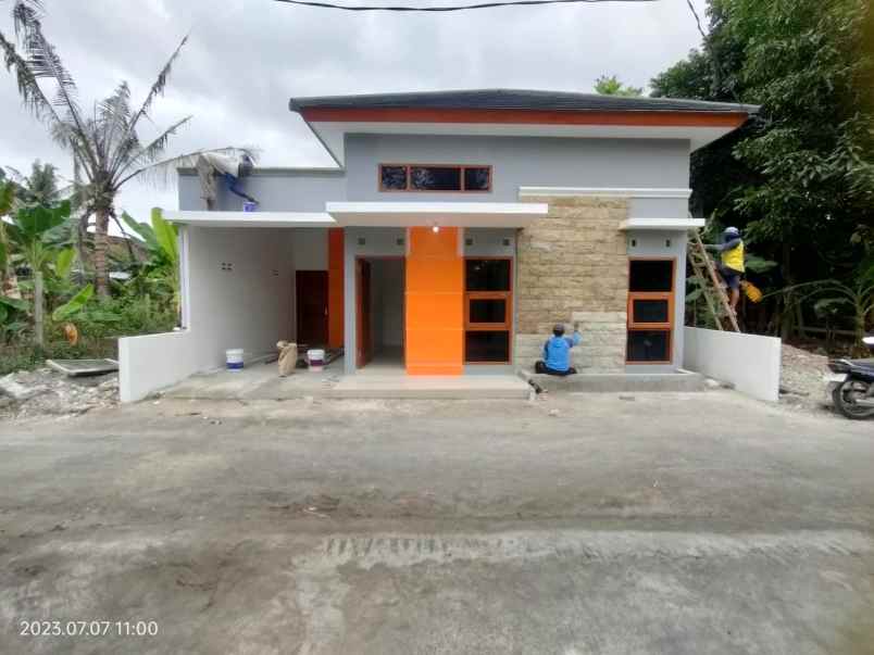 dijual rumah bantul