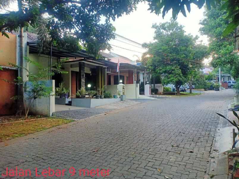 dijual rumah banyumanik