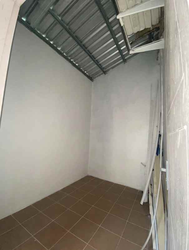 dijual rumah bedahan sawangan depok