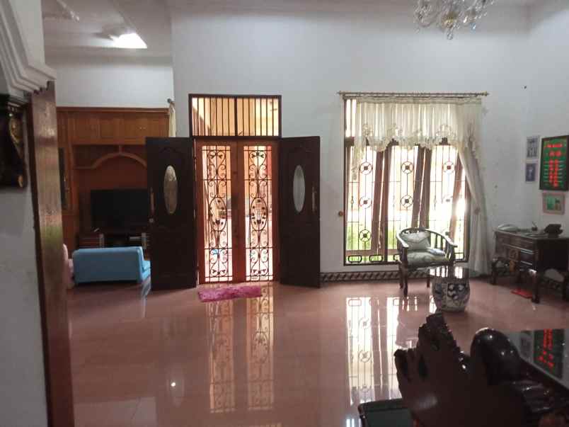 dijual rumah bekas di medan johor