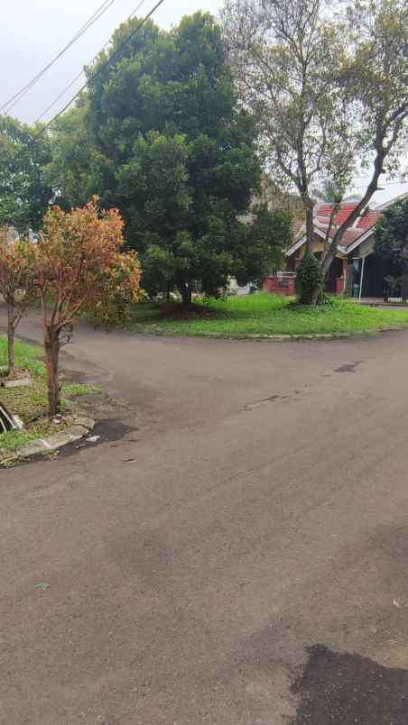 dijual rumah benda baru