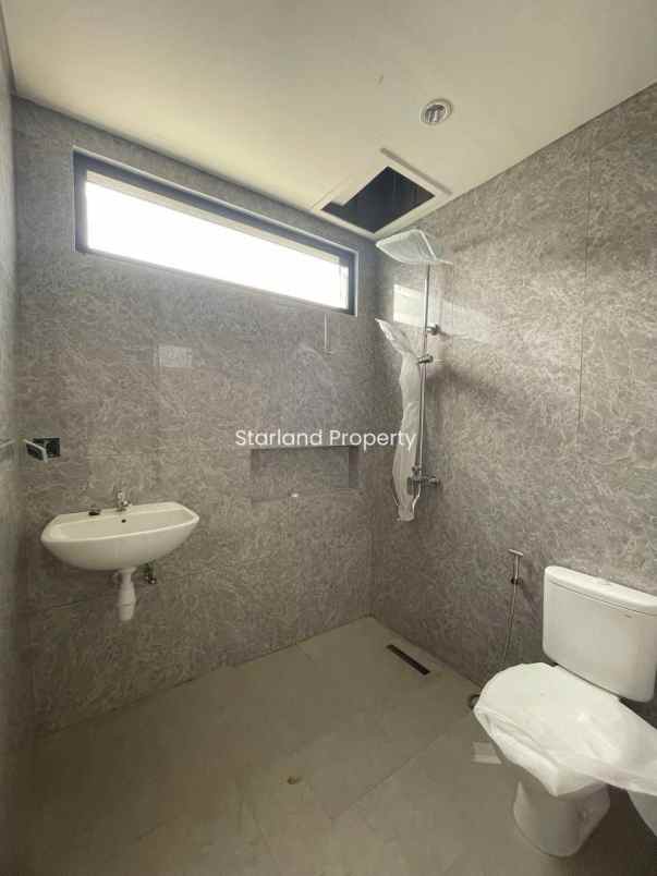 dijual rumah bintaro