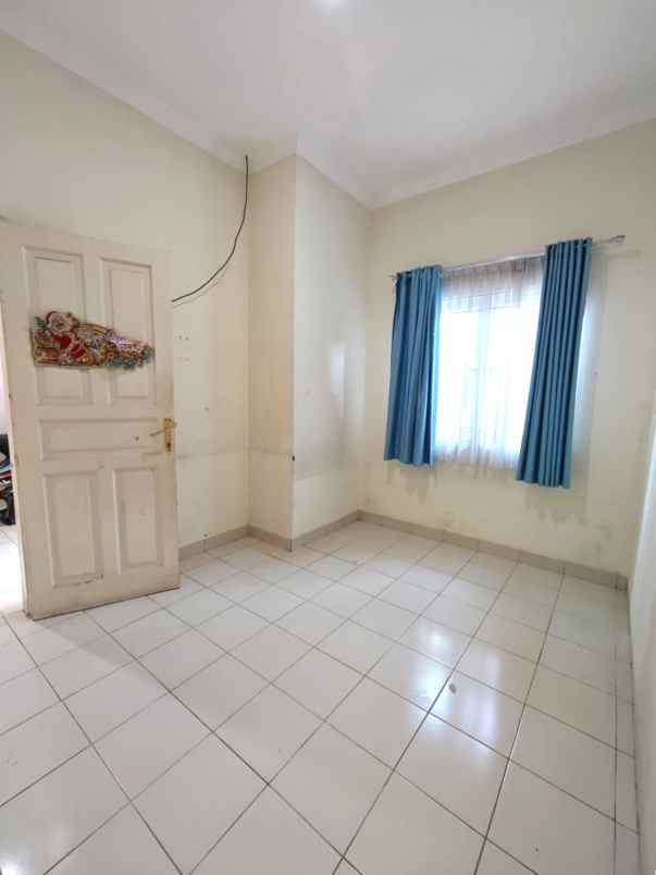 dijual rumah boulevard hijau harapan