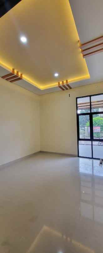 dijual rumah boulevard hijau hi harapan