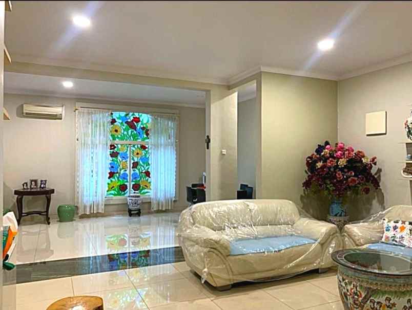 dijual rumah bukit golf mediterania