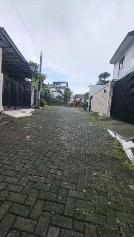 dijual rumah bukit sendangmulyo