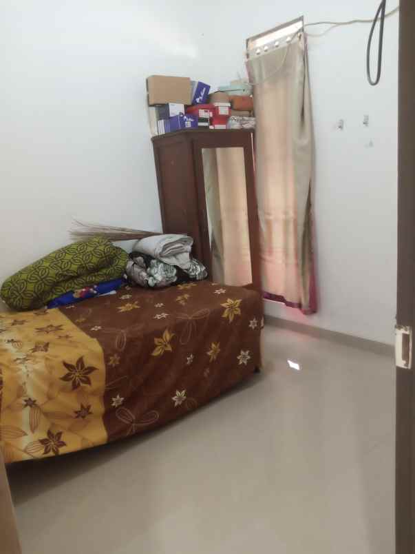 dijual rumah casa raksa residence