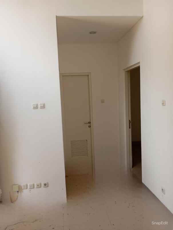 dijual rumah cemorokandang