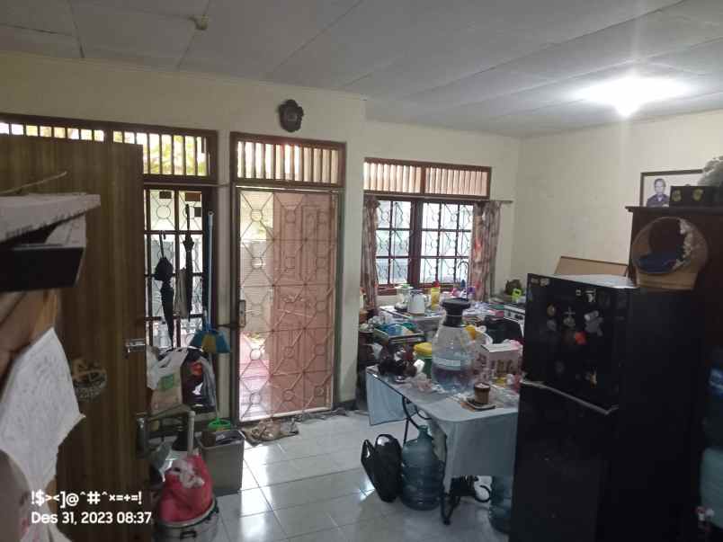 dijual rumah cempaka putih barat