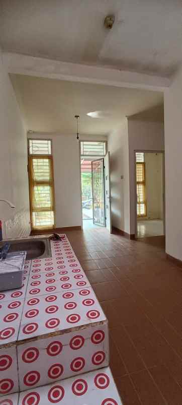 dijual rumah cendana residence