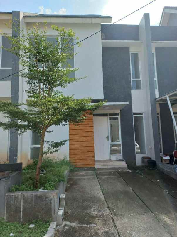 dijual rumah cibubur