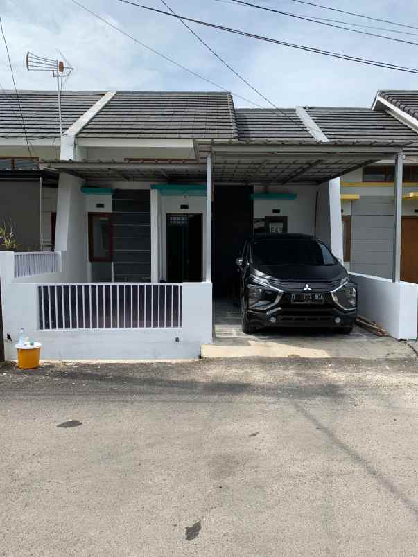 dijual rumah ciganitri