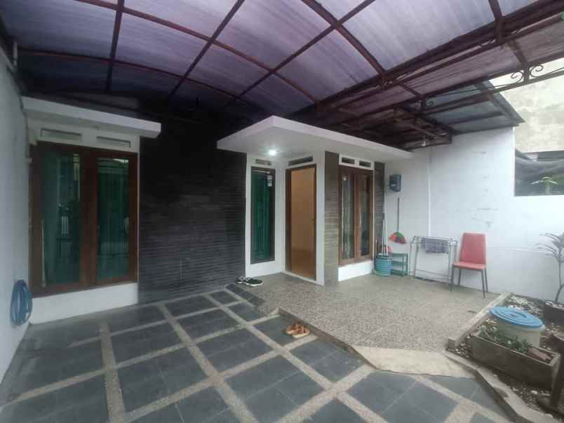 dijual rumah ciganitri bojongsoang