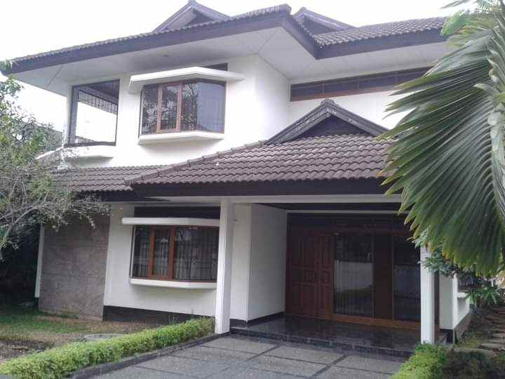 dijual rumah cijaura