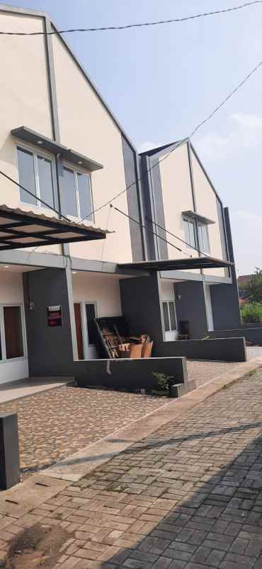 dijual rumah cikaret cibinong bogor