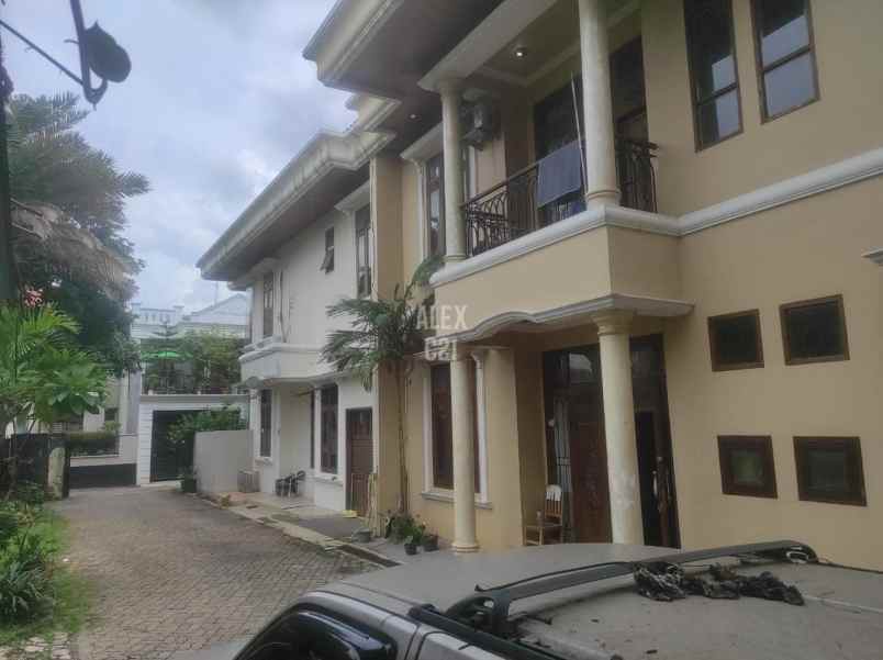 dijual rumah cilandak