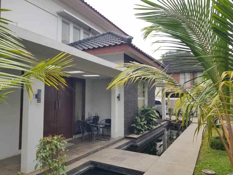 dijual rumah cilandak barat kec