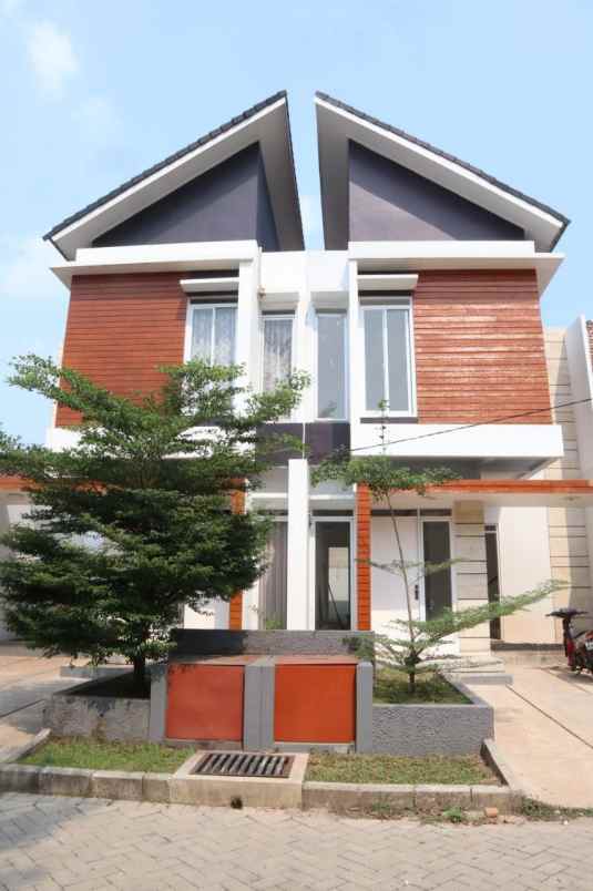 dijual rumah cileungsi kidul