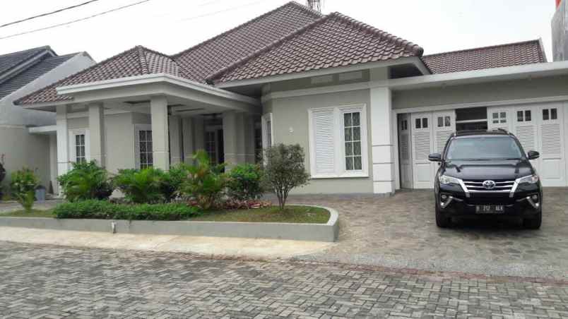 dijual rumah cipayung cipayung jakarta