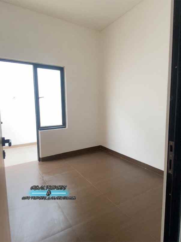 dijual rumah cipinang cempedak