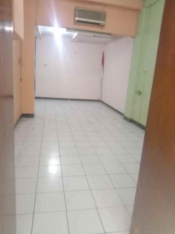 dijual rumah cipinang kebembem