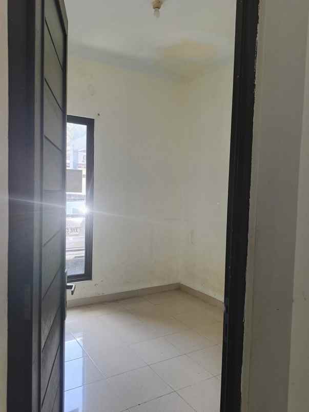 dijual rumah ciputat sawangan depok panorama residence