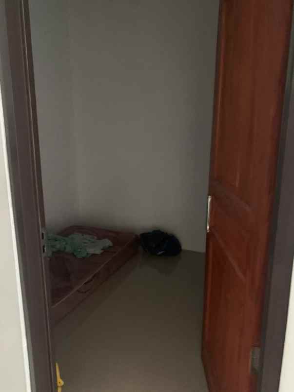 dijual rumah cluster anugerah indah