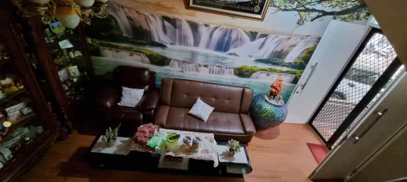 dijual rumah cluster burgundy