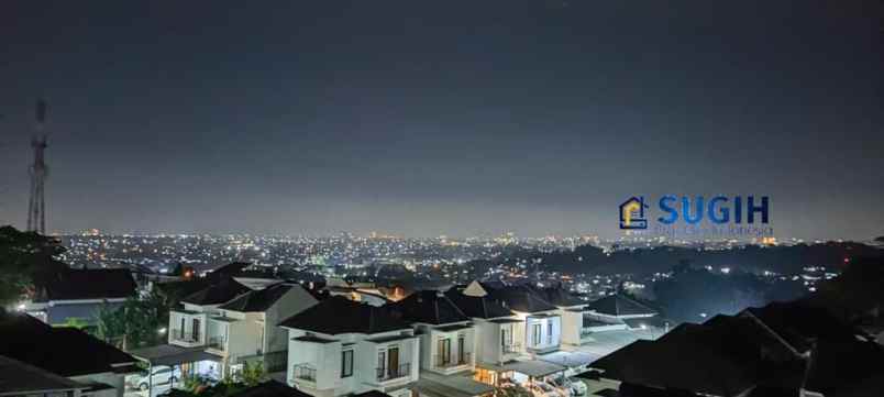 dijual rumah cluster grand panoramic