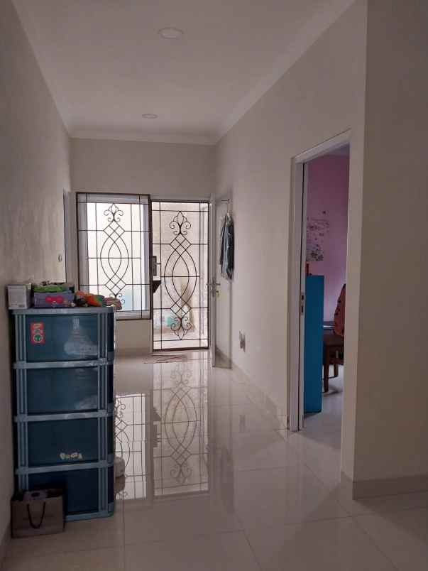 dijual rumah cluster oleaster gading