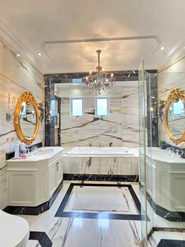 dijual rumah cluster palm spring jgc