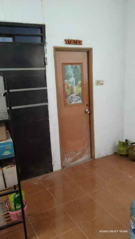 dijual rumah dan siap huni