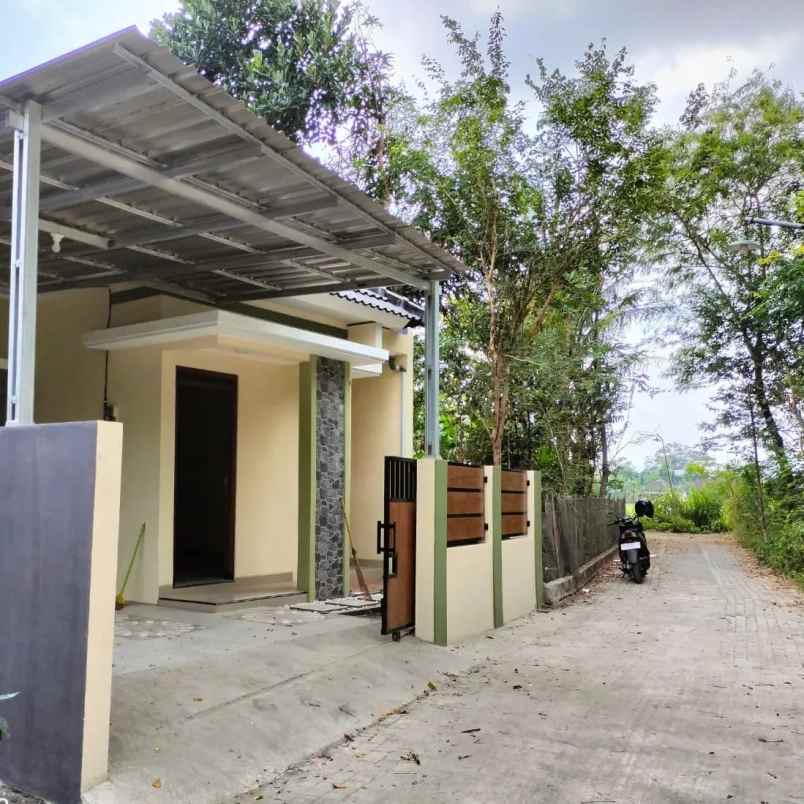 dijual rumah dekat pabrik sampoerna