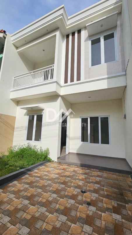 dijual rumah di graha bintaro