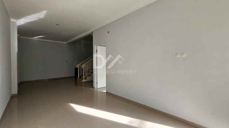 dijual rumah di graha bintaro