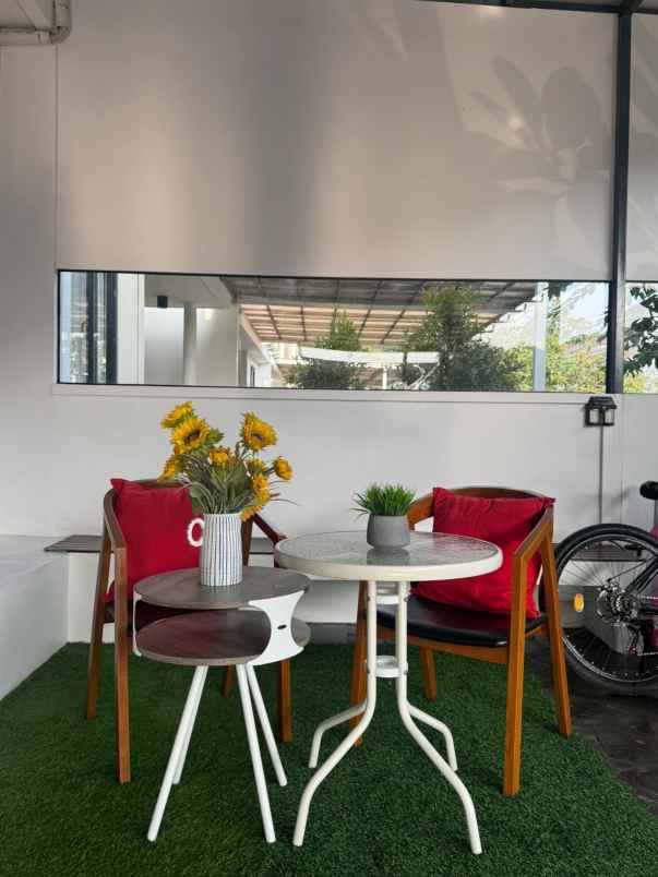 dijual rumah di graha padma krapyak semarang